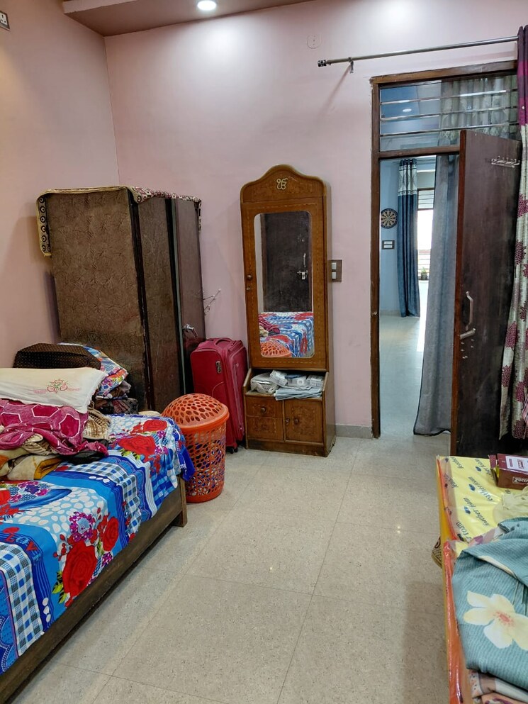 Bedroom, new industrial township 3 Bedroom 1750 Sq.Ft. Builder Floor In New Industrial Township Faridabad 8700998