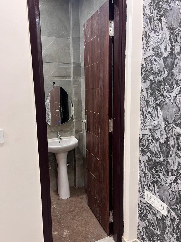 Bathroom, nijampur malhaur 3 Bedroom 1250 Sq.Ft. Independent House In Nijampur Malhaur Lucknow 8701021