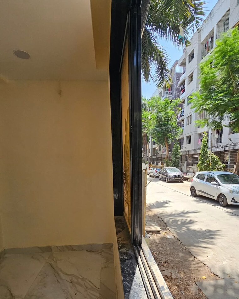 Room, palanpur 3 Bedroom 120 Sq.Yd. Villa In Palanpur Surat 8701064