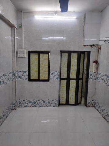 1 RK Villa For Rent in Kamgar Nagar CHS Kurla East, Kurla East