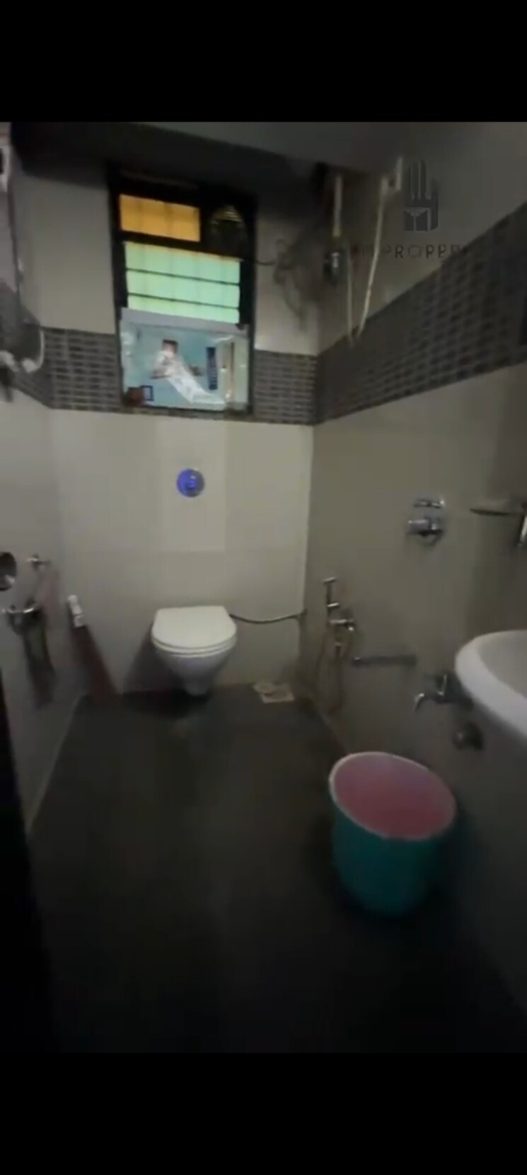 Bathroom, sai-siddhi-tower 3 Bedroom 1204 Sq.Ft. Apartment In Ghatkopar East Mumbai 8701078