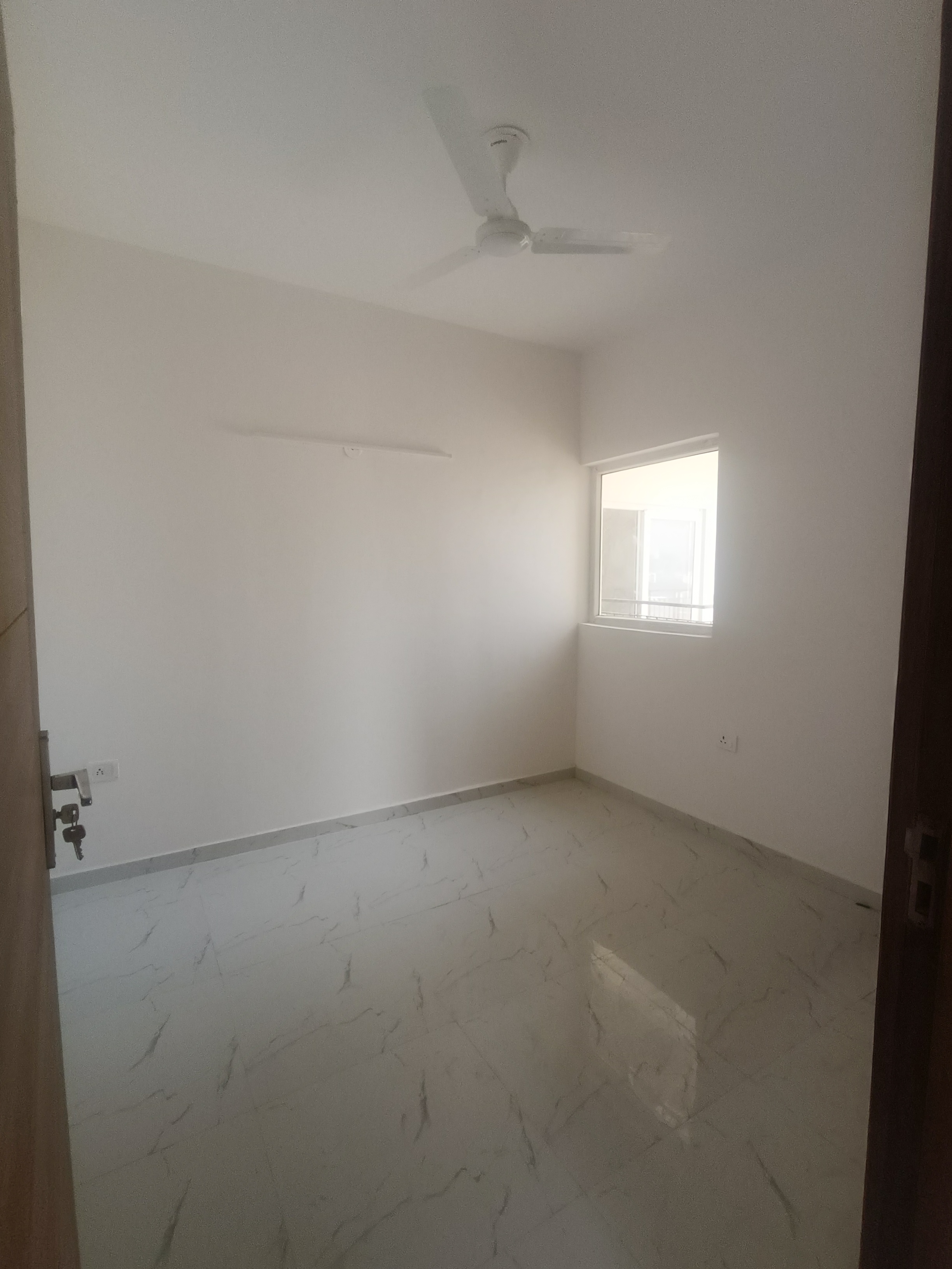 3 BHK + Study Room Apartment For Rent in Pivotal Paradise