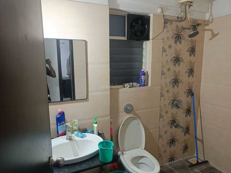 Bathroom, kolte-patil-downtown-langston 2 Bedroom 950 Sq.Ft. Apartment In Kharadi Pune 8701109