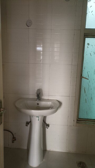 Bathroom in 2 BHK Apartment at Supertech Cape Town, Sector 74 – for Rent