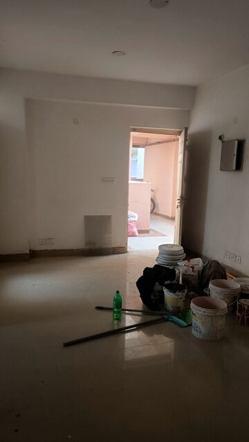 Living Room in 2 BHK Apartment at Supertech Cape Town, Sector 74 – for Rent