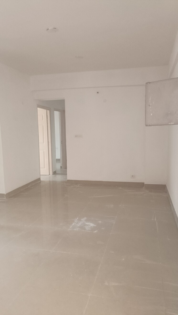 Room, supertech-cape-town 2 Bedroom 1150 Sq.Ft. Apartment In Sector 74 Noida 8701135