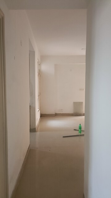 Living Room in 2 BHK Apartment at Supertech Cape Town, Sector 74 – for Rent