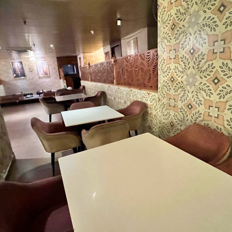 Living Room, kondapur Commercial Shop 8200 Sq.Ft. In Kondapur Hyderabad 8701141