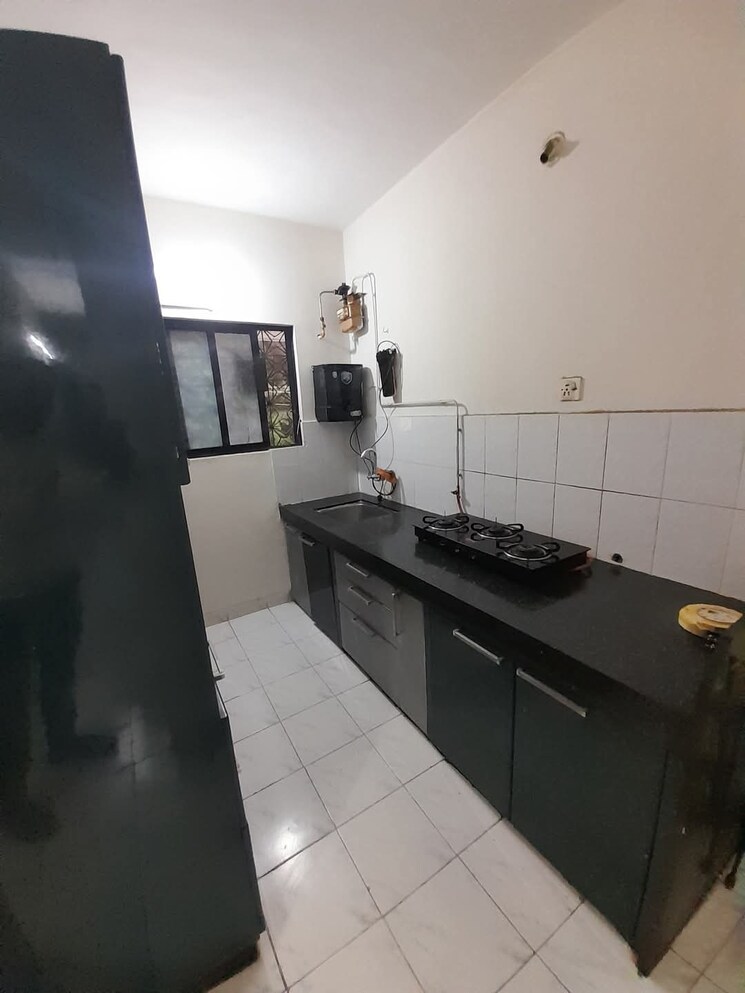 Kitchen, toscana-society 2 Bedroom 800 Sq.Ft. Apartment In Viman Nagar Pune 8701159