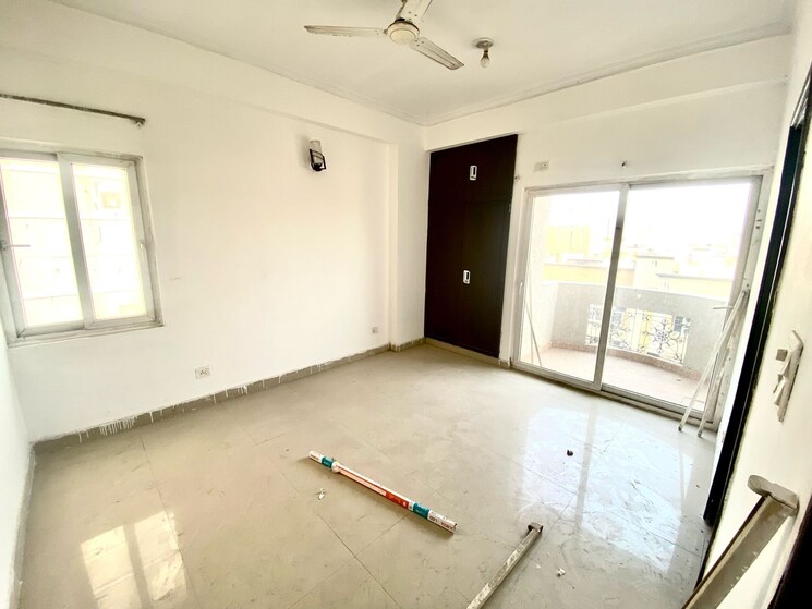 Room, supertech-cape-town 2 Bedroom 1150 Sq.Ft. Apartment In Sector 74 Noida 8701162