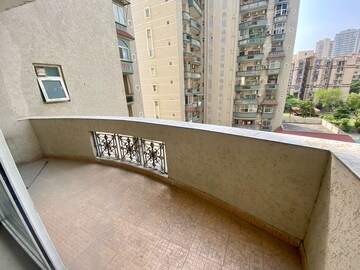 Master Plan in 2 BHK Apartment at Supertech Cape Town, Sector 74 – for Rent