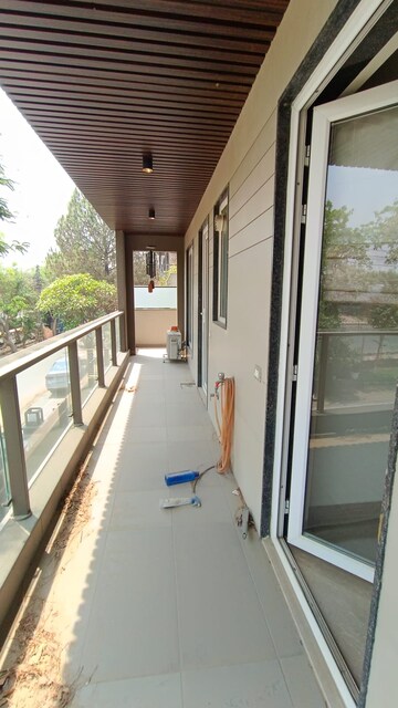 Balcony in 3 BHK Builder Floor at Palam Vihar Residents Association, Palam Vihar – for Rent