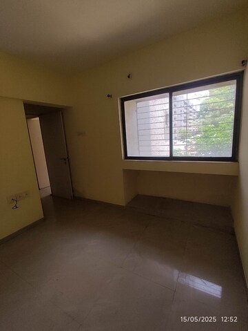 Room in 2 BHK Apartment at Rustomjee Avenue H, Virar West – for Rent