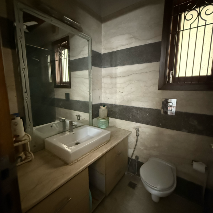 Attached Bathroom, greater kailash ii 3 Bedroom 2000 Sq.Ft. Builder Floor In Greater Kailash ii Delhi 8701212