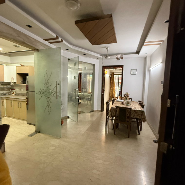 Living Room, greater kailash ii 3 Bedroom 2000 Sq.Ft. Builder Floor In Greater Kailash ii Delhi 8701212