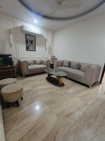 3 BHK Builder Floor For Rent in Malviya Nagar