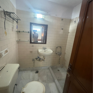 Bathroom in 3 BHK Builder Floor at Malviya Nagar – for Rent