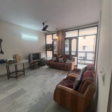 Living Room in 3 BHK Builder Floor at Malviya Nagar – for Rent