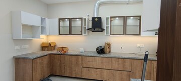 Furnished Amenities in 3 BHK Apartment at ABA Ivy County, Sector 75 – for Rent