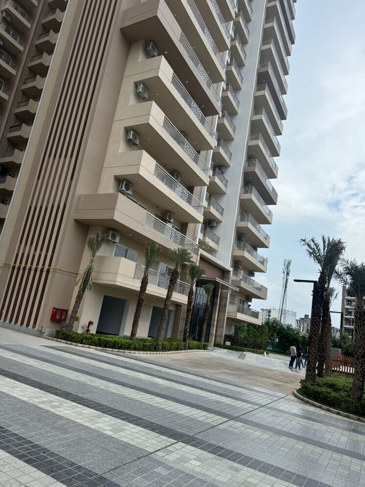 Exterior View, aba-ivy-county 3 Bedroom 1656 Sq.Ft. Apartment In Sector 75 Noida 8701243