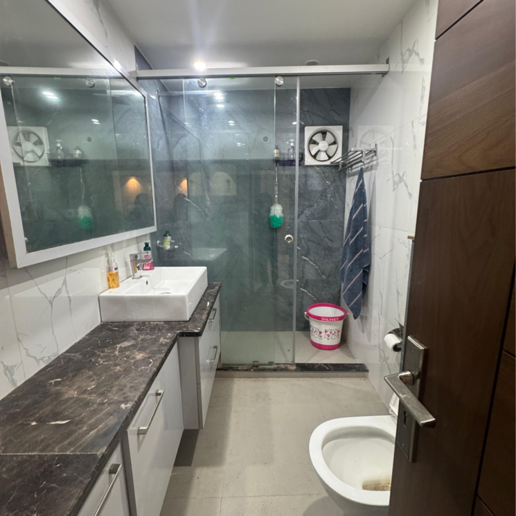 Bathroom, greater kailash ii 2 Bedroom 1400 Sq.Ft. Builder Floor In Greater Kailash ii Delhi 8701256