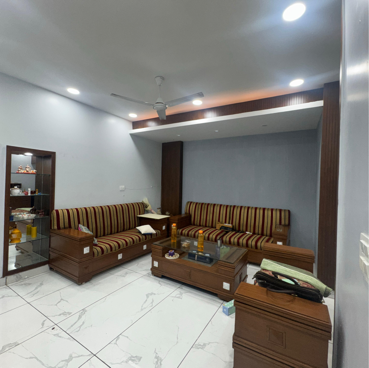 2 BHK + Servant Room Builder Floor For Rent in Greater Kailash 