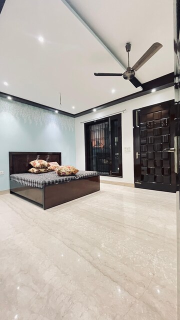 5 BHK Independent House For Rent in RWA Apartments Sector 108, Sector 108