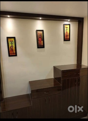 Bedroom in 3 BHK Villa at Gomti Nagar – for Rent