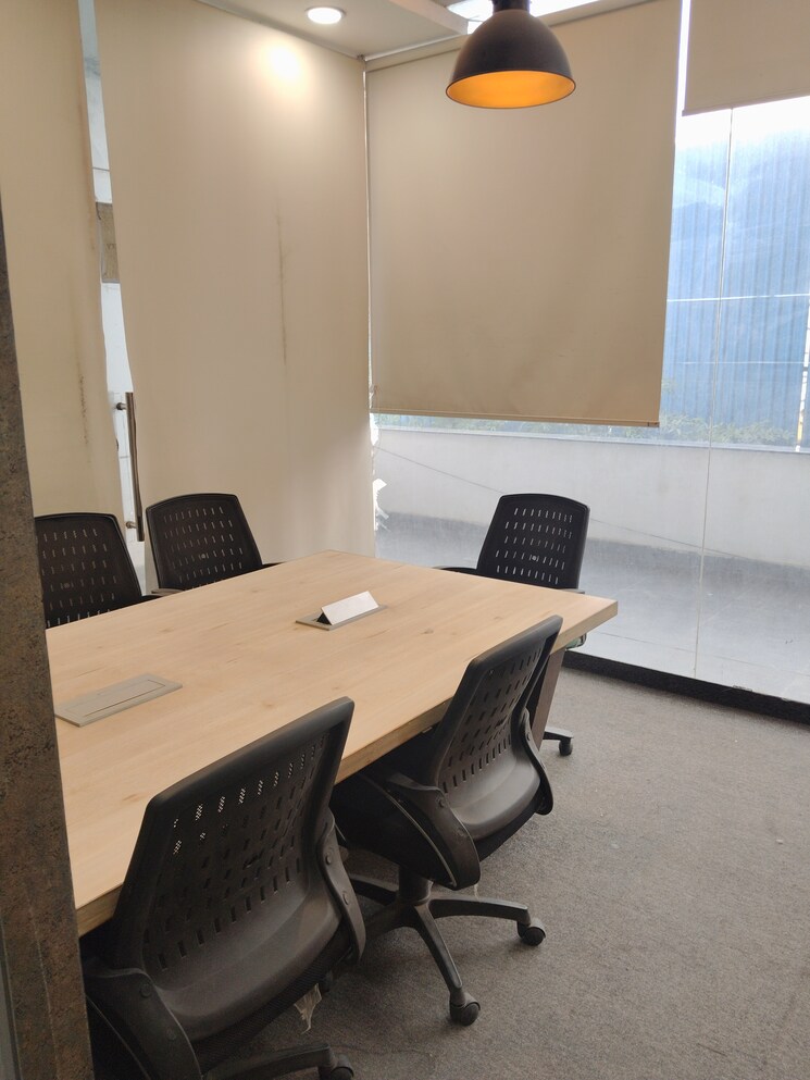 Team Area, netaji subhash place Commercial Office Space 3154 Sq.Ft. In Netaji Subhash Place Delhi 8701322