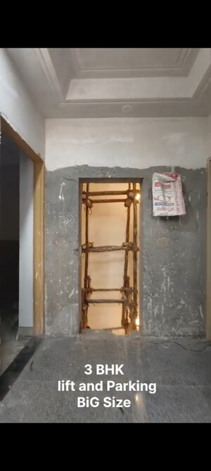 Furnished Amenities in 3 BHK Builder Floor at Indrapuram – for Sale