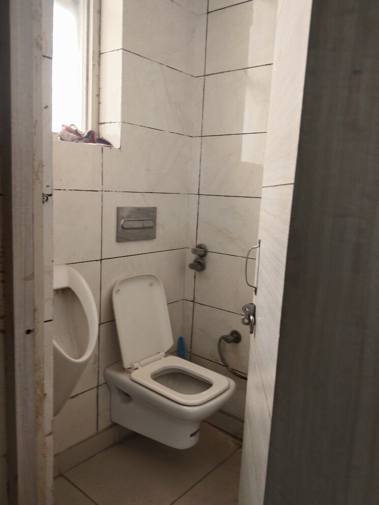 Floor Plan, netaji subhash place Commercial Office Space 638 Sq.Ft. In Netaji Subhash Place Delhi 8701344