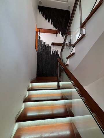Staircase in 4 BHK Villa at Hebbal – for Rent