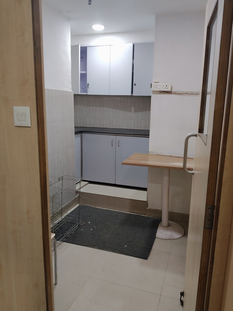 Floor Plan, netaji subhash place Commercial Office Space 3194 Sq.Ft. In Netaji Subhash Place Delhi 8701350