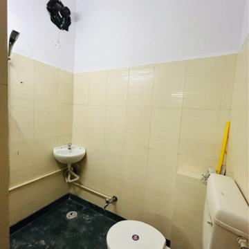 Bathroom in 2 BHK Builder Floor at Sector 23 – for Rent