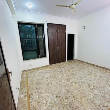 Room in 2 BHK Builder Floor at Sector 23 – for Rent