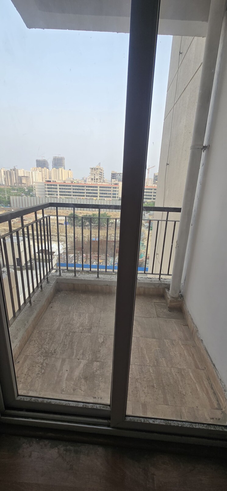 Balcony, amrapali-riverview 2 Bedroom 845 Sq.Ft. Apartment In Amrapali Leisure Valley Greater Noida 8701360