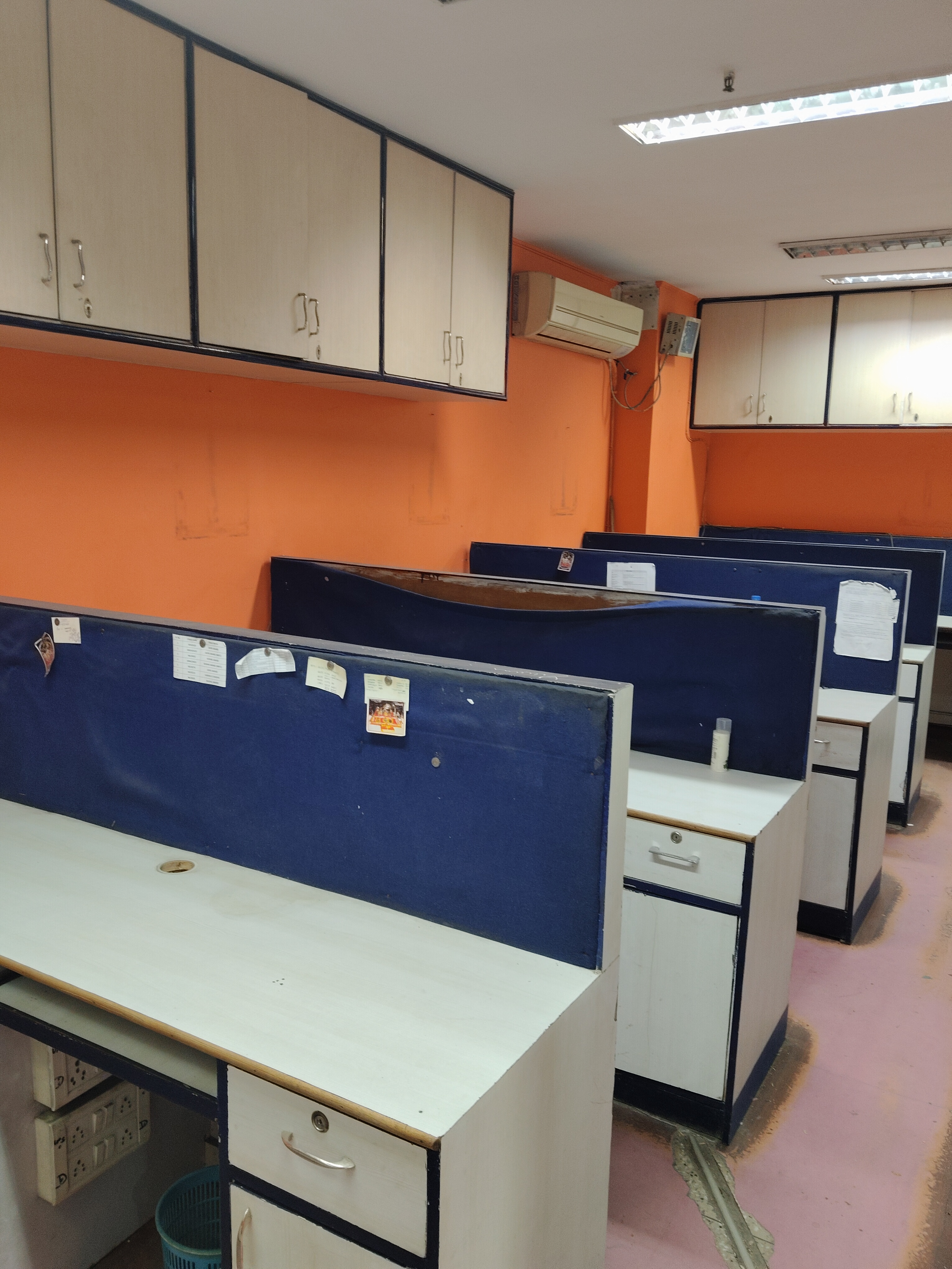Office Space For Rent in Itl Twin Tower 