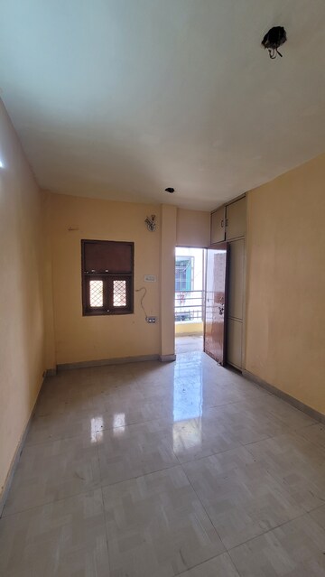 Master Bedroom in 2 BHK Builder Floor at Dilshad Colony – for Sale