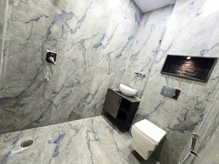 Attached Bathroom, sector 20 3 Bedroom 1600 Sq.Ft. Apartment In Sector 20 Panchkula 8701379