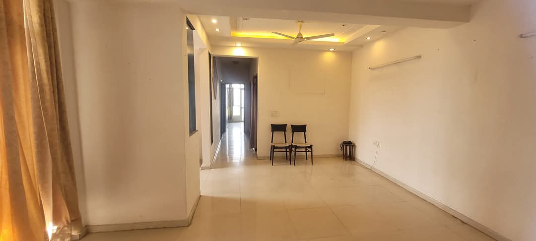 2 BHK + Study Room 913 Sq.Ft. Apartment in Prateek Laurel