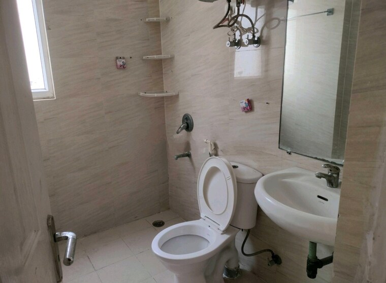 Bathroom, great-value-sharanam 3 Bedroom 1575 Sq.Ft. Apartment In Sector 107 Noida 8701394