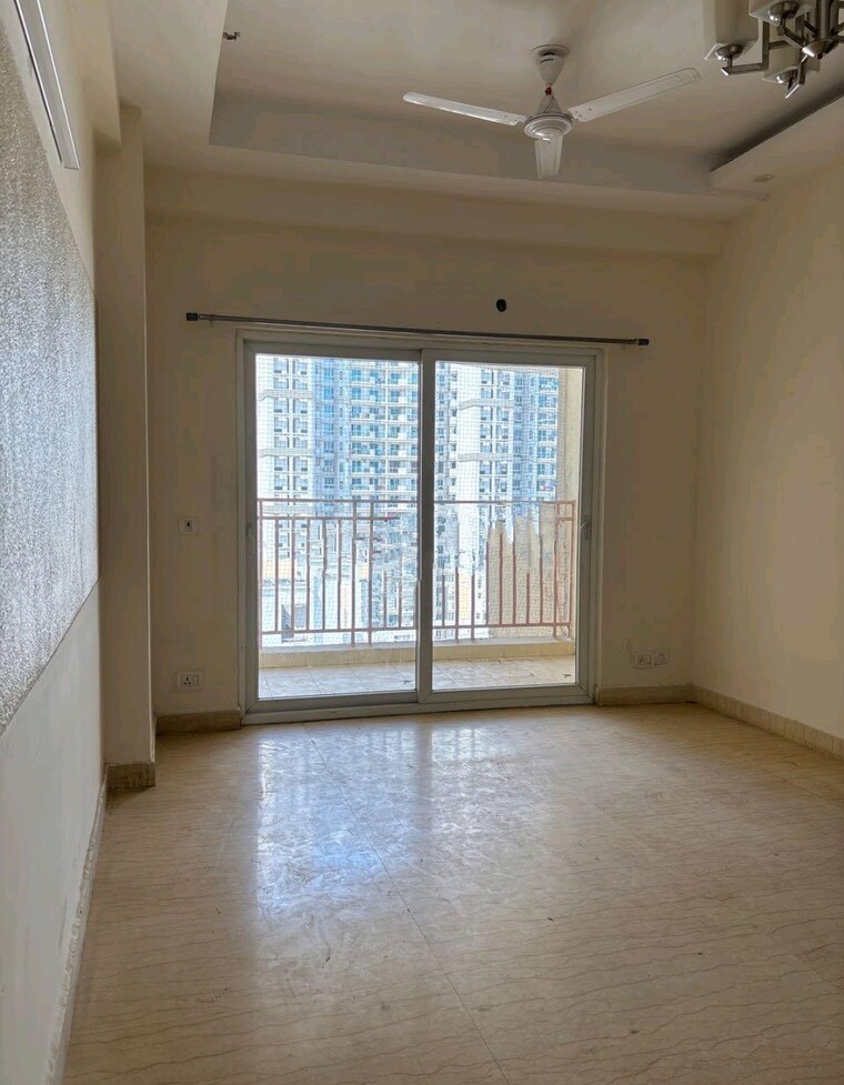 Room, mahagun-moderne 3 Bedroom 1550 Sq.Ft. Apartment In Sector 78 Noida 8701398