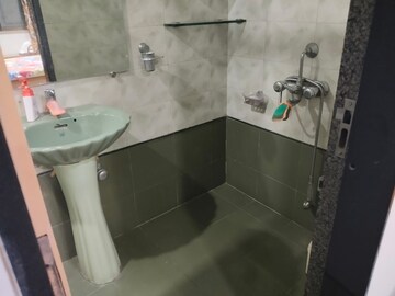 Kitchen in 3 BHK Apartment at Runwal Towers, Mulund West – for Rent