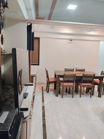 Gym in 3 BHK Apartment at Runwal Towers, Mulund West – for Rent