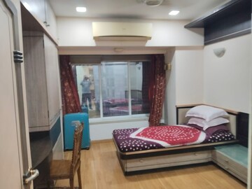Bedroom in 3 BHK Apartment at Runwal Towers, Mulund West – for Rent