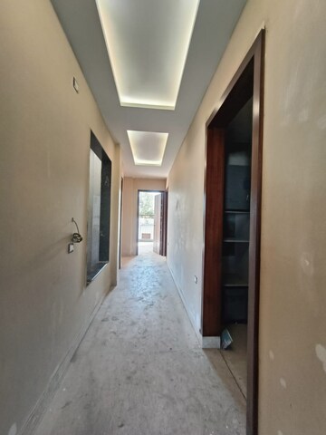 Building Lobby in 4 BHK Builder Floor at Chittaranjan Park – for Sale