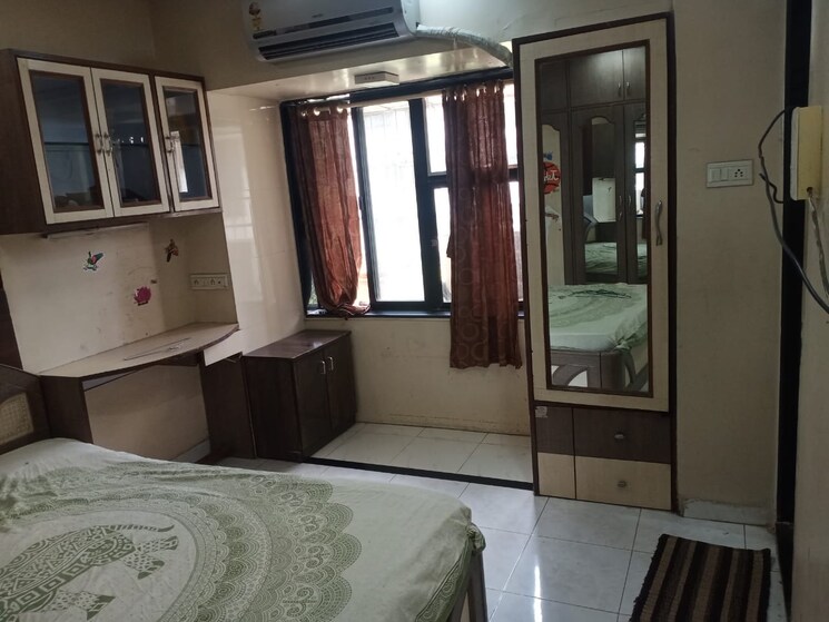 Living Room, lok-everest 3 Bedroom 1620 Sq.Ft. Apartment In Mulund West Mumbai 8701427