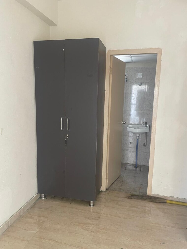 Master Bedroom, advitya-homes 3 Bedroom 644 Sq.Ft. Apartment In Sector 143 Faridabad 8701435