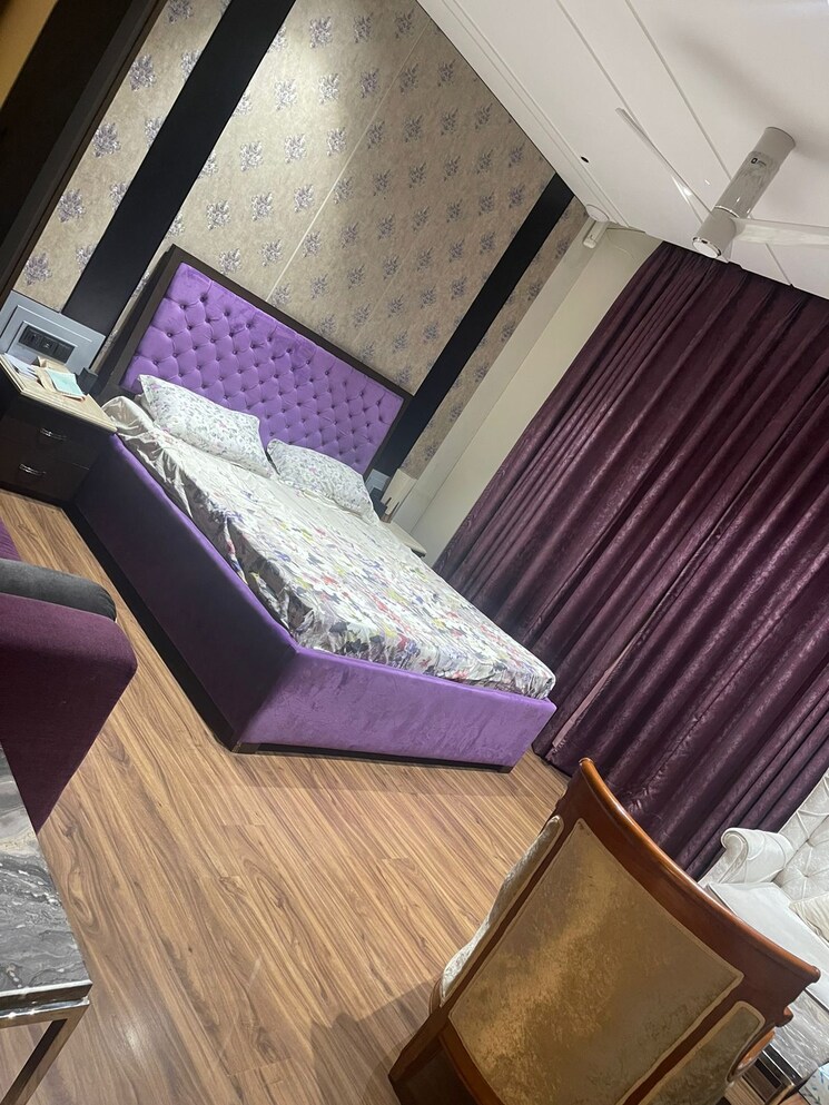 Master Bedroom, emaar-marbella 5 Bedroom 8120 Sq.Ft. Villa In Sector 66 Gurgaon 8701445