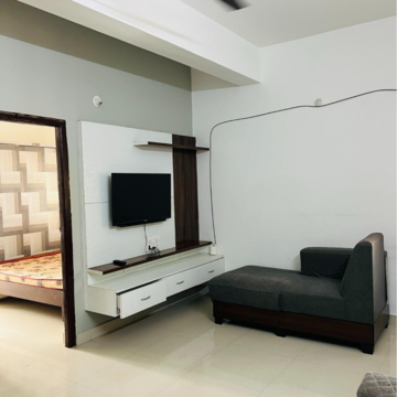 Living Room in 2 BHK Builder Floor at Kondapur – for Rent